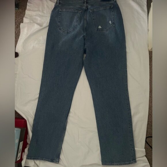 NWT Abercrombie the 90’s straight ultra high rise, curve love line, size 33L - Picture 7 of 8